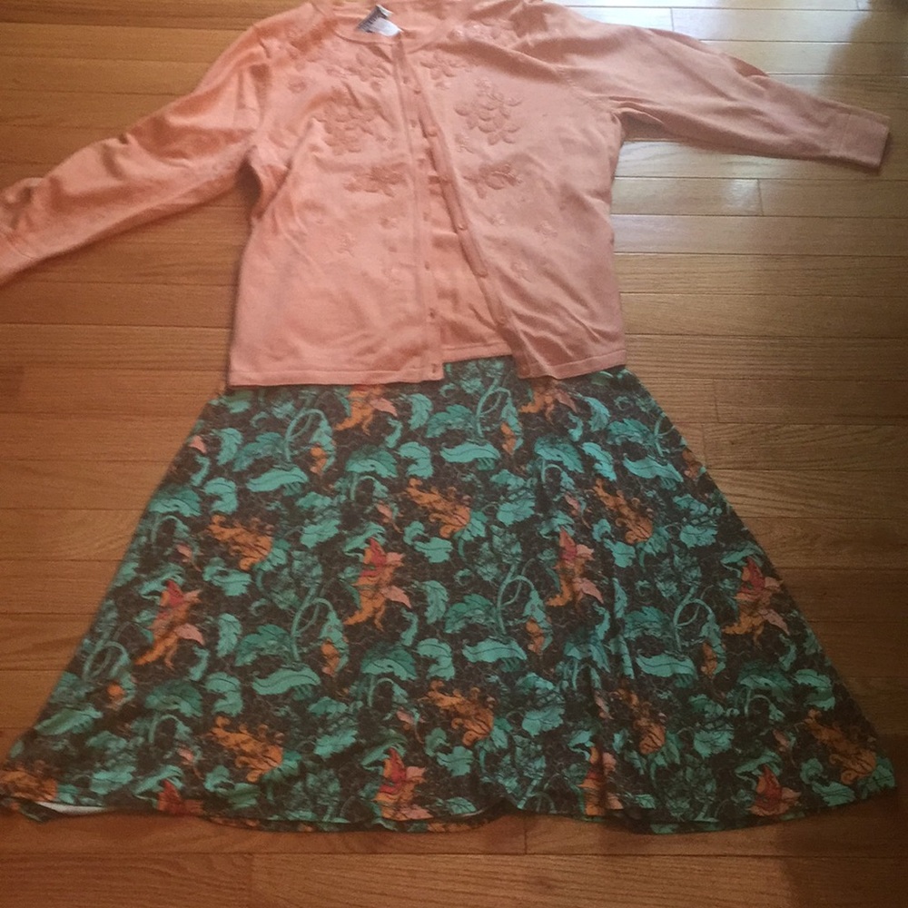 Lularoe Azure Skirt Size M
